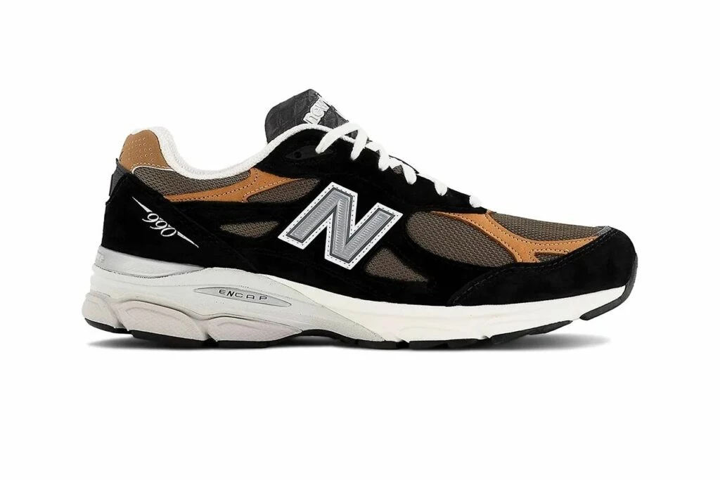 New Balance 990 v3 Black Tan M990BB3 Dead Stock