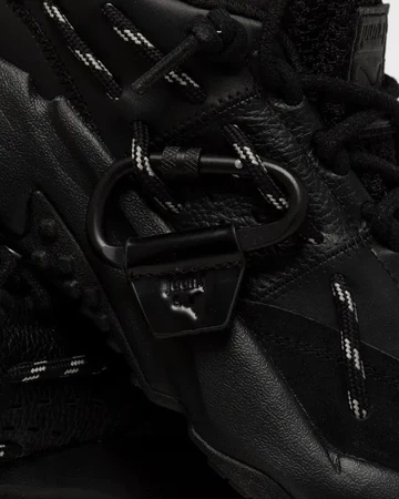 Juun.J Puma Plexus Black