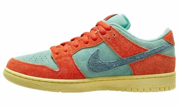 Nike SB Dunk Low Noise Aqua