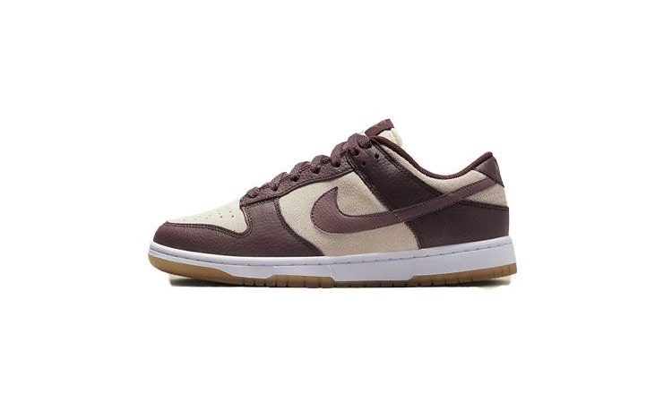 Dunk Low Plum Eclipse