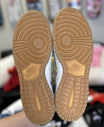 Supreme x Nike SB Dunk High Rammellzee