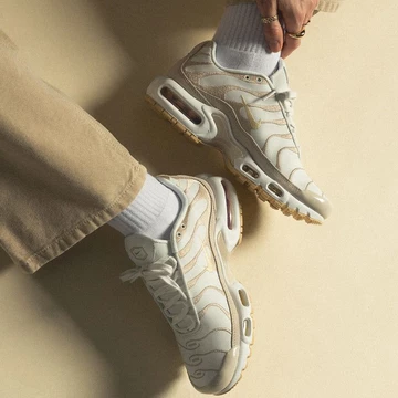 Nike Air Max Plus Sanddrift