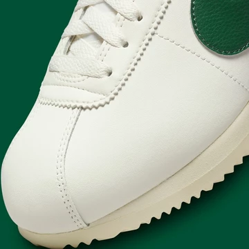 Nike Cortez George Green