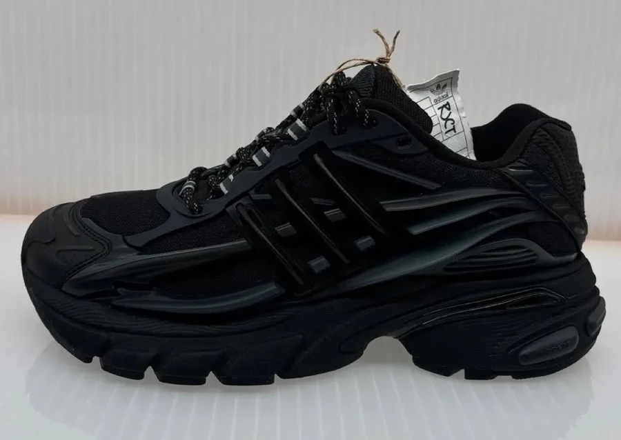 OGクルセイド [黒] まとめ売り adidas-jellyfish-triple-black-
