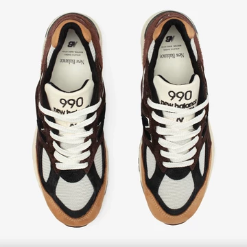 New Balance 990 v2 Mocha