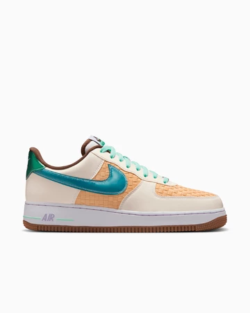 Nike Air Force 1 Low Easter Basket Außenseite
