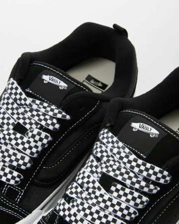 Vans Knu Skool Suede Black