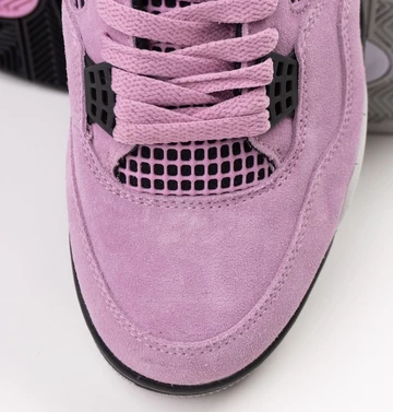 Air Jordan 4 Orchid Toebox Detail
