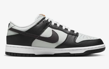 Dunk Low Mini Swoosh Black