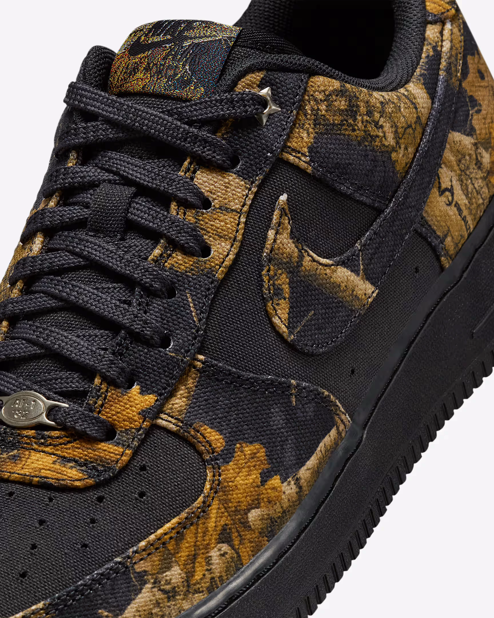 Realtree x Nike Air Force Low Black Camo IH1221-001 Dead Stock