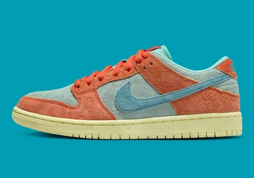 Nike SB Dunk Low Noise Aqua