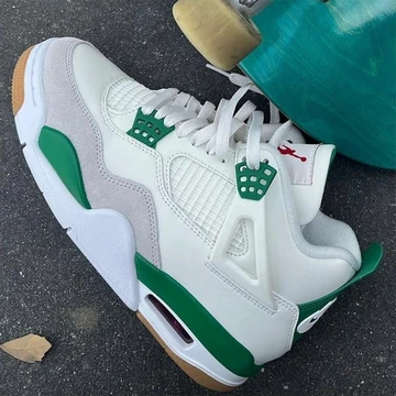 Nike SB Air Jordan 4 Pine Green