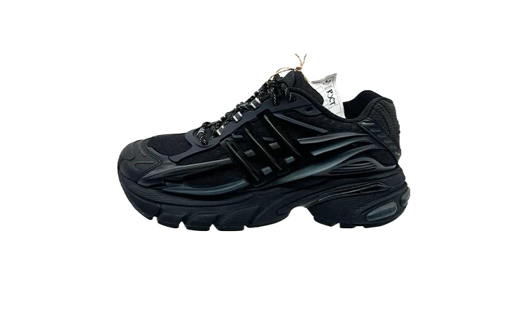 adidas Jellyfish Triple Black
