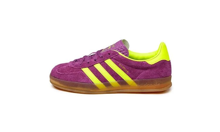 Adidas originals gazelle purple best sale