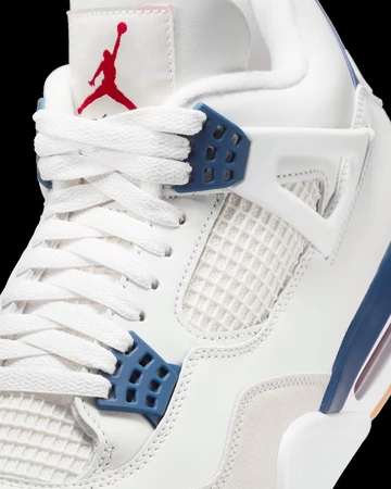 Nike SB x Air Jordan 4 Navy Upper Details