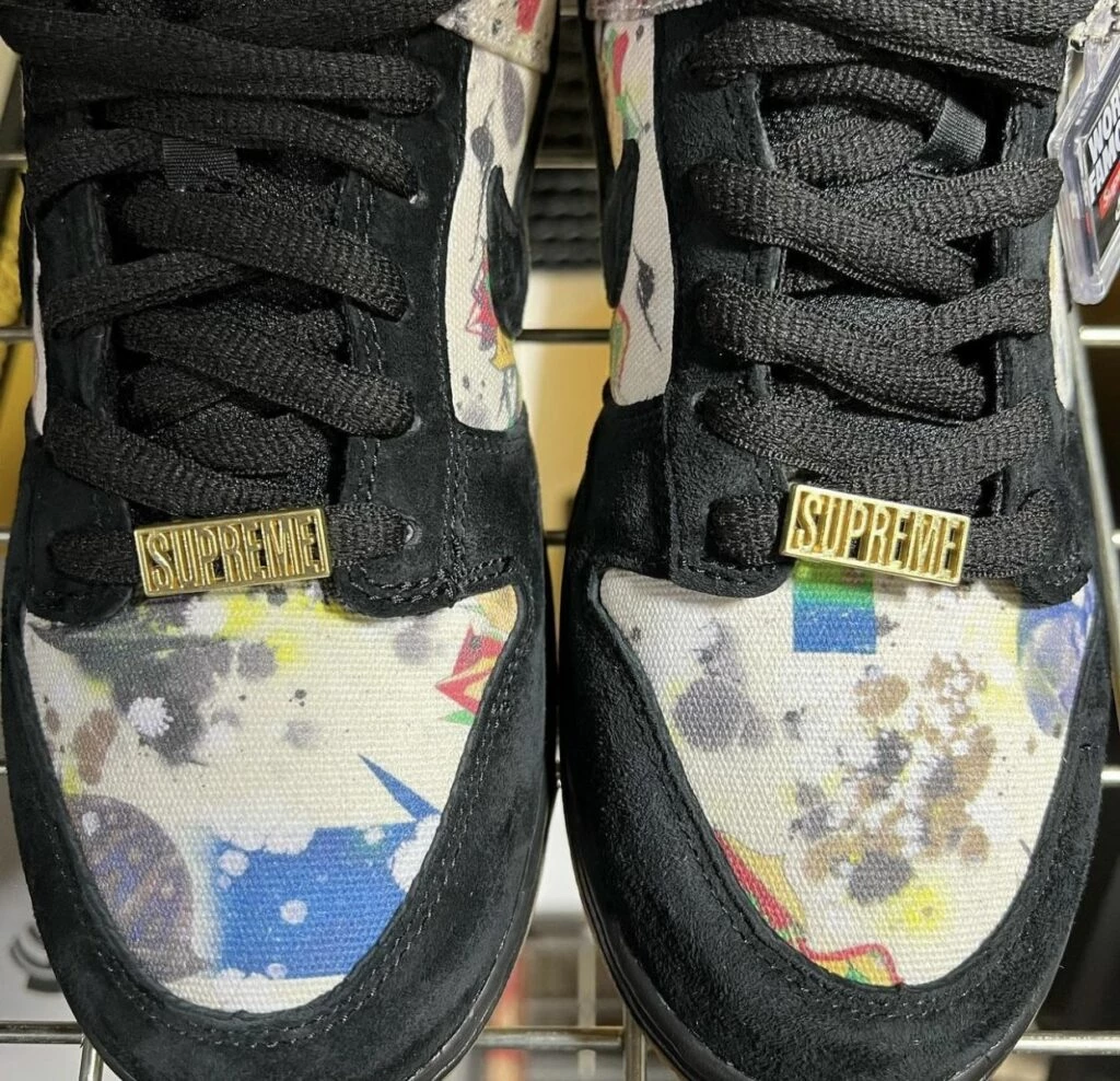 Supreme x Nike SB Dunk Low Rammellzee | Dead Stock