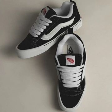 Vans Knu Skool Black White