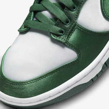 Dunk Low Satin Green White Toe Box