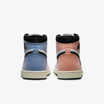 Jordan 1 High Skyline