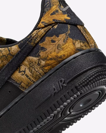 Realtree x Nike Air Force 1 Low Black Camo Ferse Deatils