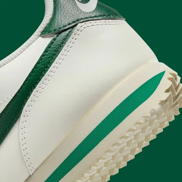 Nike Cortez George Green