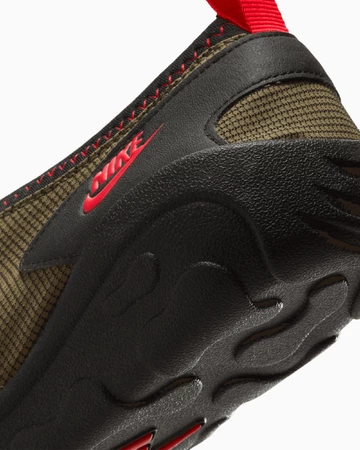 Nike Aqua Turf Medium Olive Ferse Detailss