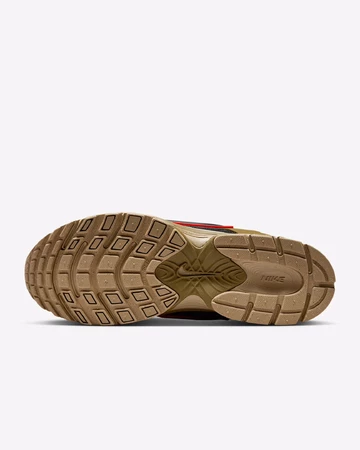 Nike V5 RNR Olive Sohle