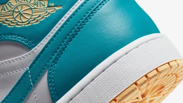 Jordan 1 Mid Aquatone