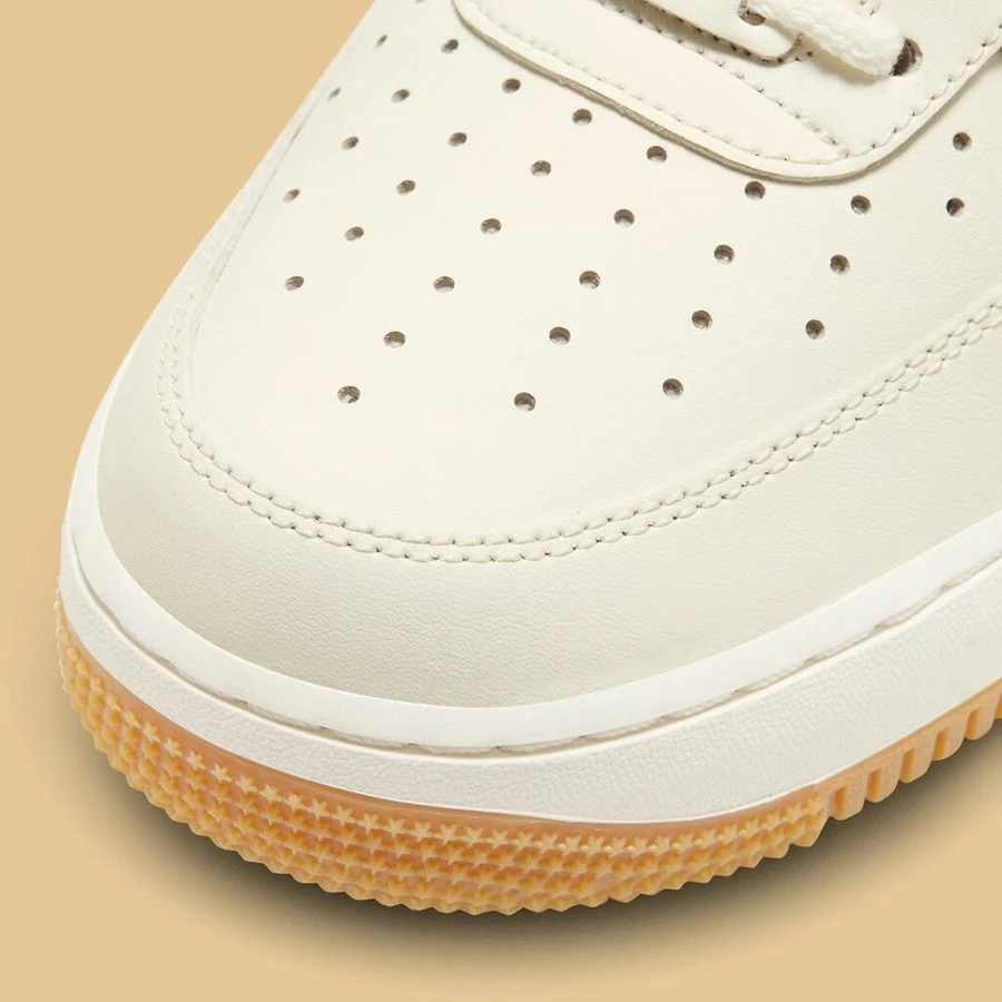 Air Force Low Naike Sail FN0369-101 Dead Stock