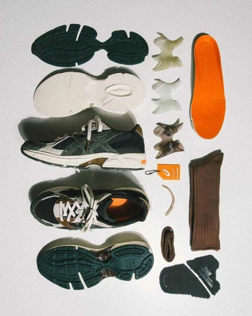 Hal Studios ASICS GEL-1130