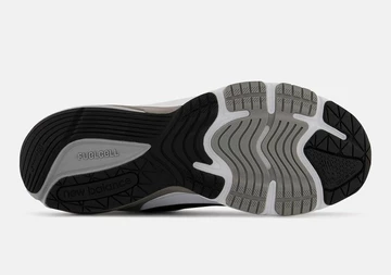 New Balance 990v6 Black