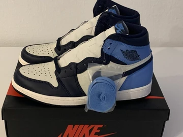eBay The '85 Shop - a homage to the Jordan 1 for the theatrical release of "AIR"