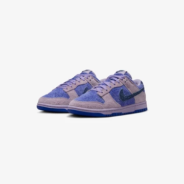 Nike Dunk Low Hydrangeas Paar schräg seitlich