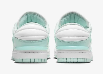 Dunk Low Twist Jade Ice