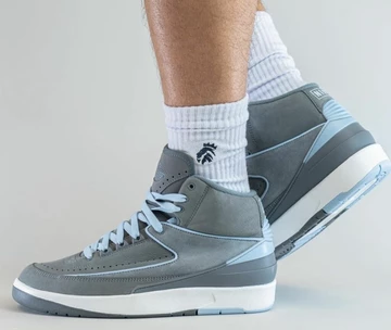 Jordan 2 Cool Grey