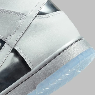 Dunk High Metallic Silver Chrome