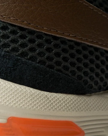 Hal Studios ASICS GEL-1130