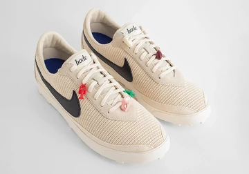 Der Bode Nike Astro Grabber Light Cream von oben