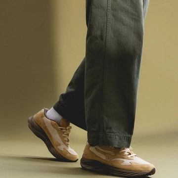 Beams Mizuno Wave Rider Beta