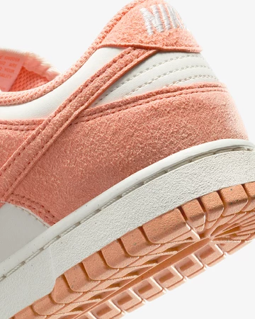 Nike Dunk Low Soft Pearl Ferse Details