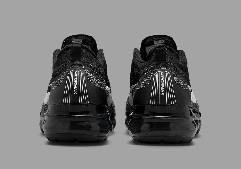 Nike Vapormax Flyknit 2023 Black White DV1678 001 Dead Stock