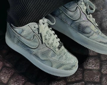 Kobe Bryant x Nike Air Force 1 Low Lenticular