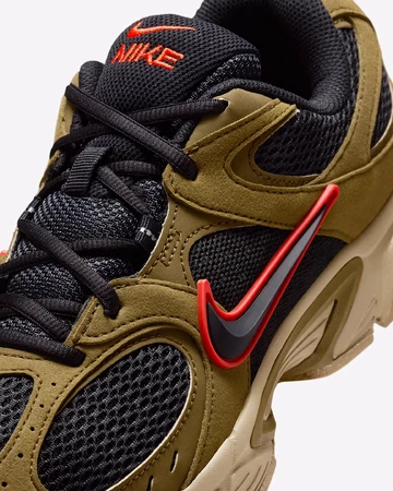 Nike V5 RNR Olive Details