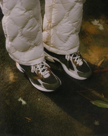 Hal Studios ASICS GEL-1130