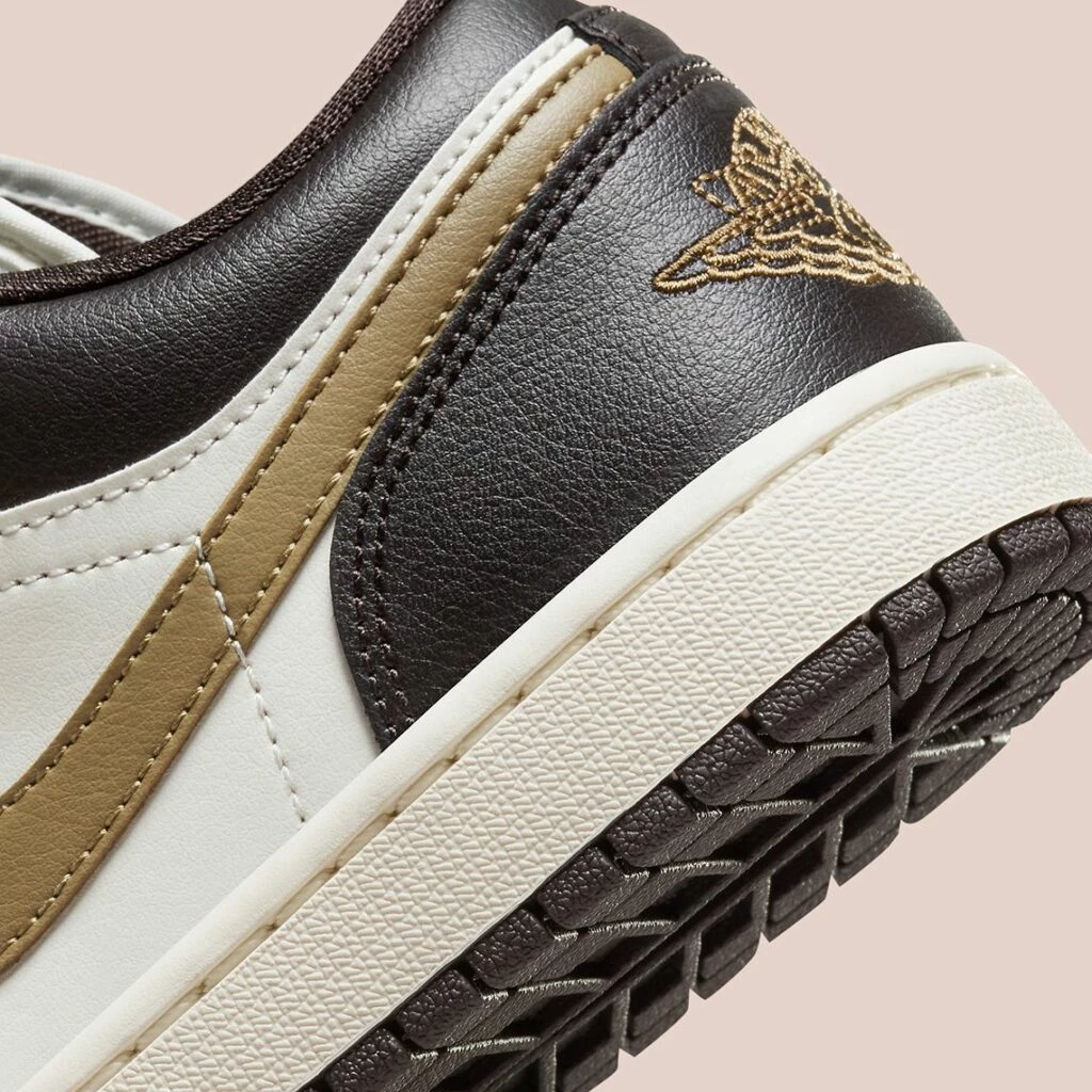 Jordan 1 Low Sail Mocha DC0774-200 | Dead Stock display picture 2