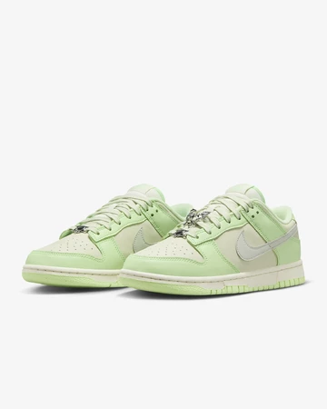 Dunk Low Next Nature Sea Glass Paar leicht seitlich