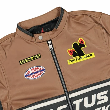 Travis Scott Jordan 1 Low Apparel Kollektion