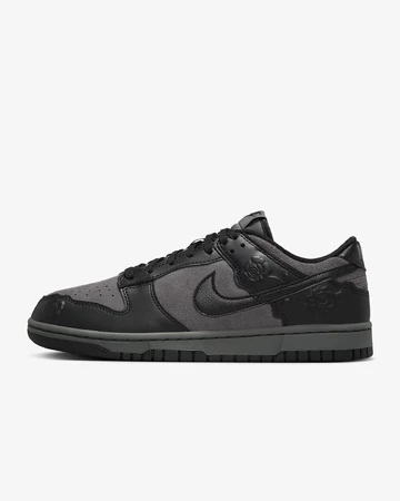 Nike Dunk Low Black Roses Außenseite