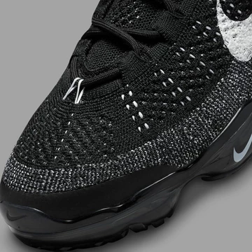 Nike Vapormax Flyknit 2023 Black White
