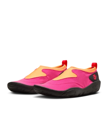 Nike Aqua Turf Vivid Pink schräg